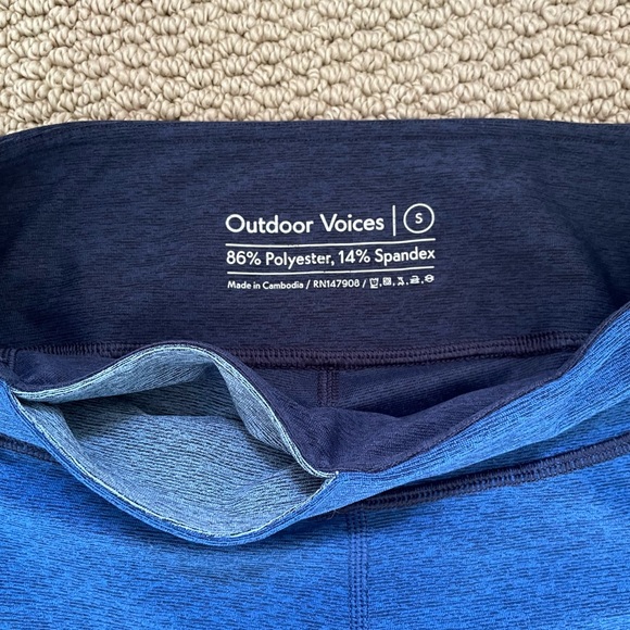 Outdoor Voices 7/8 Tri-Tone Warmup Leggings - Picture 5 of 5